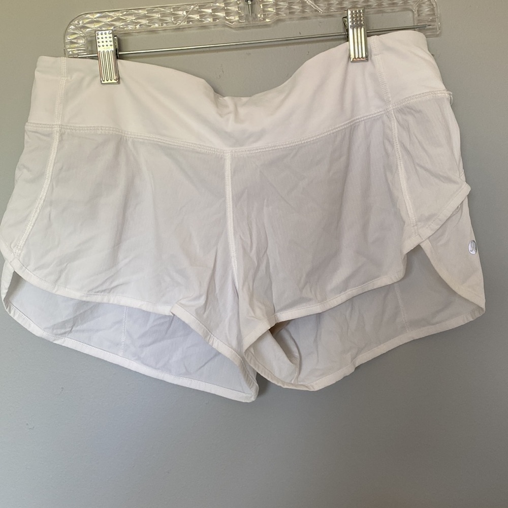Lululemon Speed Up Short 2” Low Rise - Picture 2 of 5